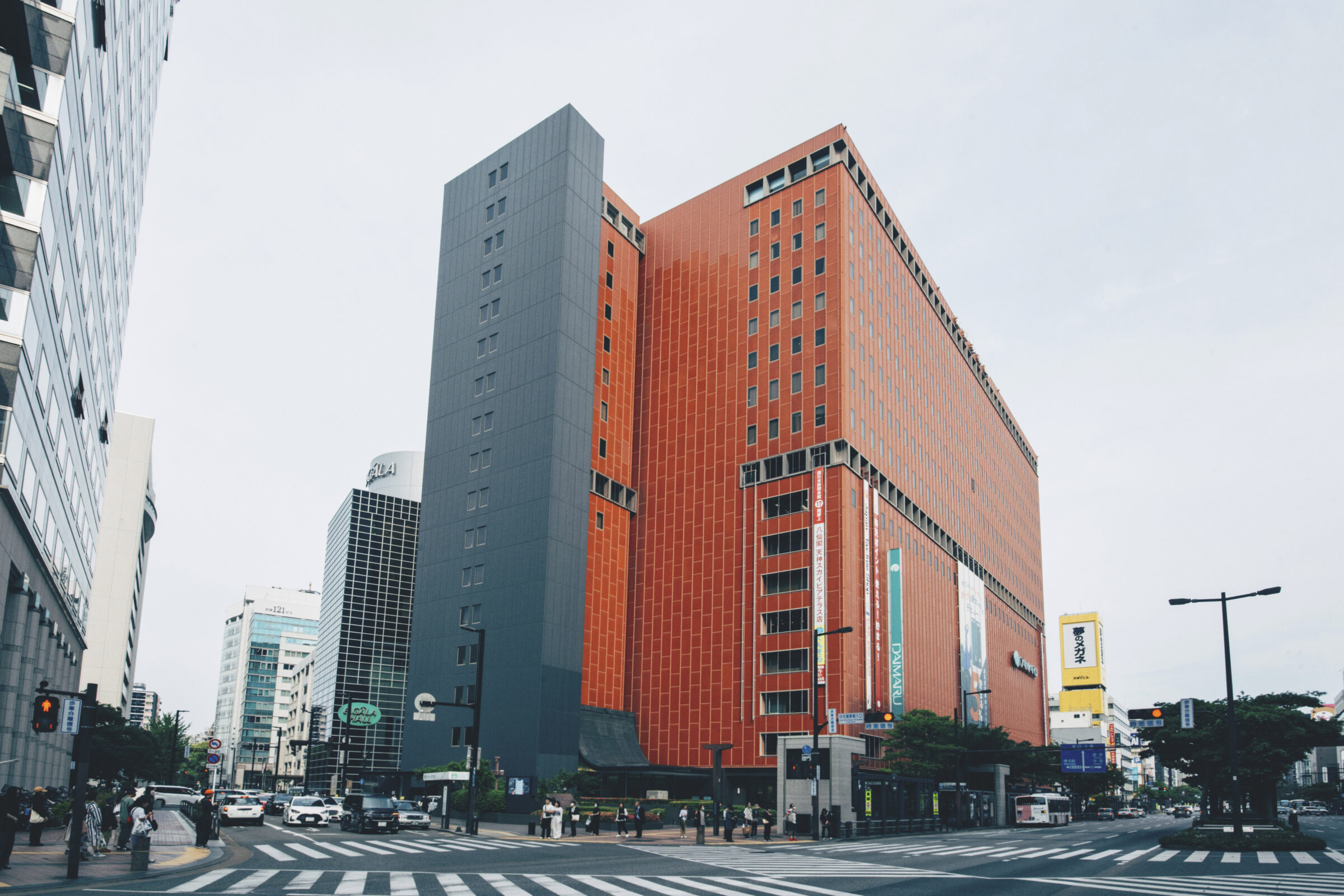 天神　ビアガーデン　西日本新聞ビル